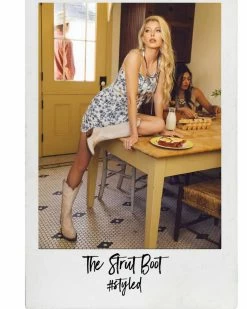 Idyllwind Women's Strut Western Boots - Snip Toe -Western Chic Shop 2000278056 103 P8