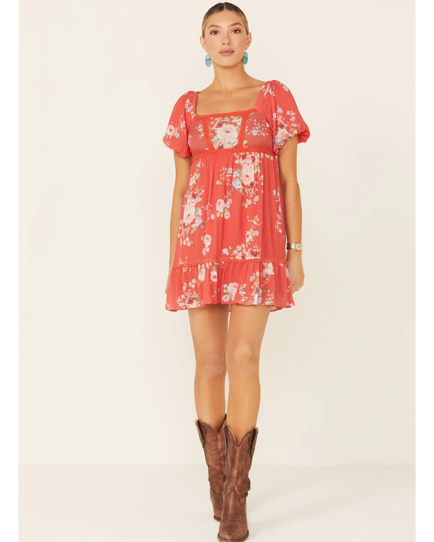 A Collective Story Women's Coral Floral Peasant Tiered Dress 2 A Collective Story Women's Coral Floral Peasant Tiered Dress - Image 2