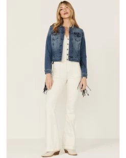 Idyllwind Women's Bisbee Wash Studs Fringe Denim Trucker Jacket -Western Chic Shop 2000358947 416 P4