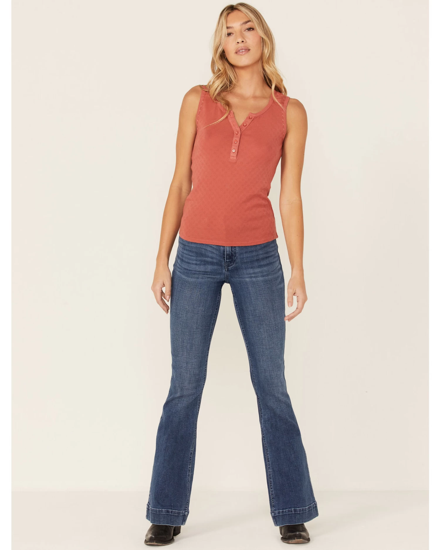 Idyllwind Women's Hillside Road Henley Tank 4 Idyllwind Women's Hillside Road Henley Tank - Image 4