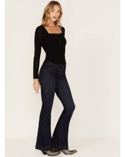 Idyllwind Women's Hillsboro Dark Wash High Rise Seamed Outlaw Flare Jeans