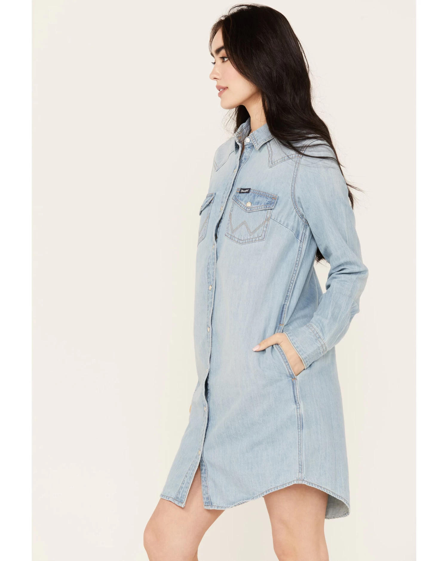 Wrangler Retro Women's Light Wash Denim Shirt Dress 3 Wrangler Retro Women's Light Wash Denim Shirt Dress - Image 3