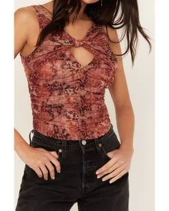 Beyond The Radar Women's Animal Print Mesh Tank -Western Chic Shop 2000391285 220 P3